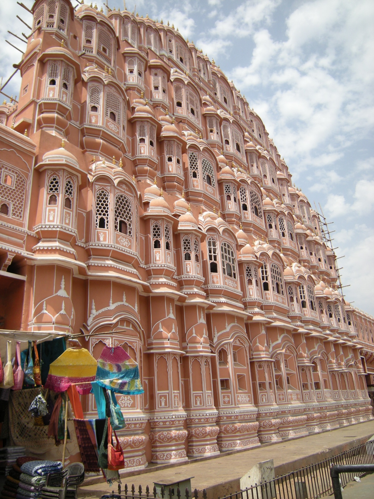 Jaipur - Hawa Mahal (Palace of the Winds)