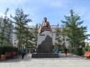 Ulaanbaatar - Along Peace avenue - Statue
